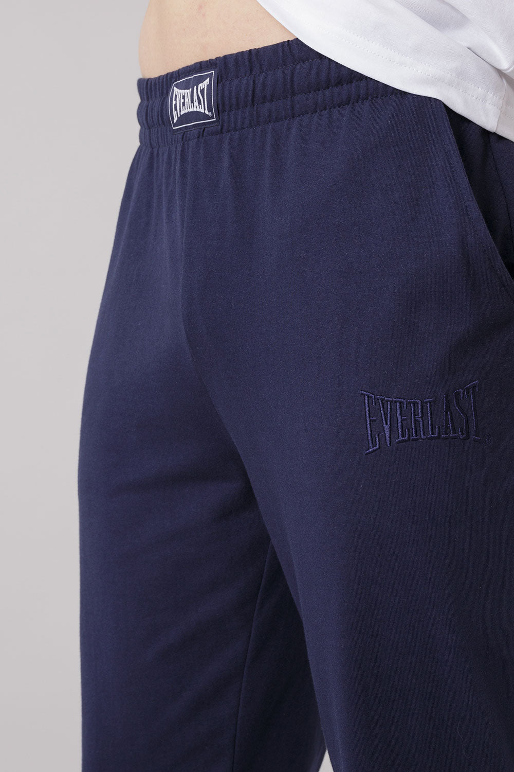 BASIC TROUSERS WITH STRAIGHT HEM