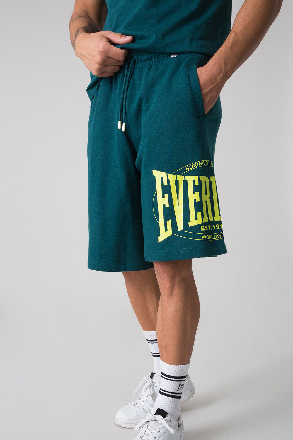 MOVE ON FLEECE BERMUDA SHORTS