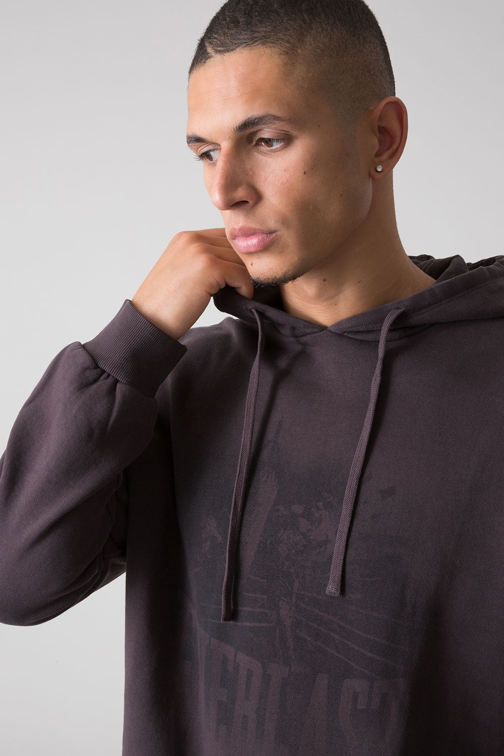 SUNFADED HOODED SWEATSHIRT WITH BOXING GRAPHIC