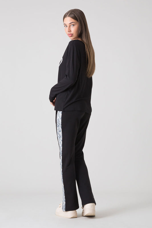 STAY WILD T-SHIRT A MANICHE LUNGHE CON GRAFICA