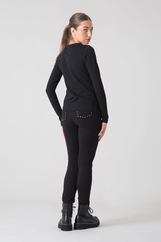 DARK ATTITUDE T-SHIRT V-NECK