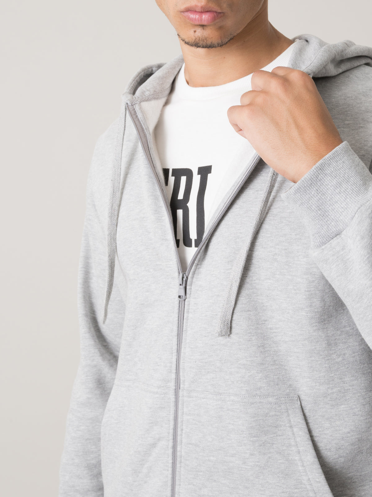 Item image: 41M217F89 Color: M000