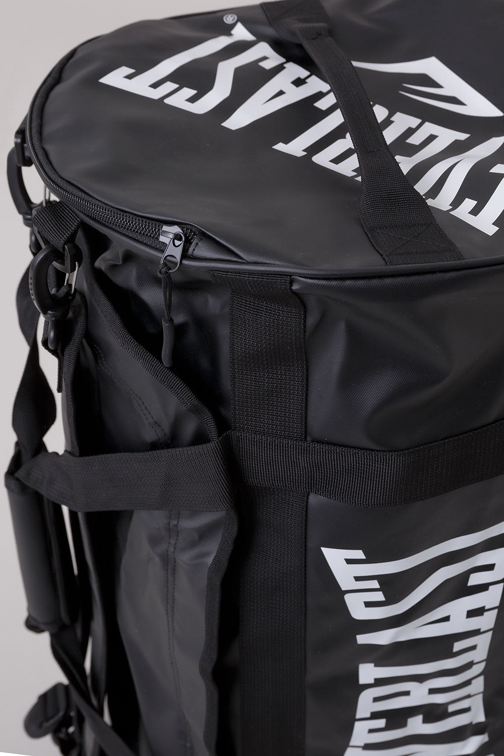 ICONIC LARGE DUFFEL BAG