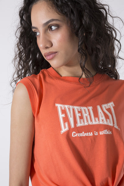 TOP WITH MINIMAL BOXING KNOT