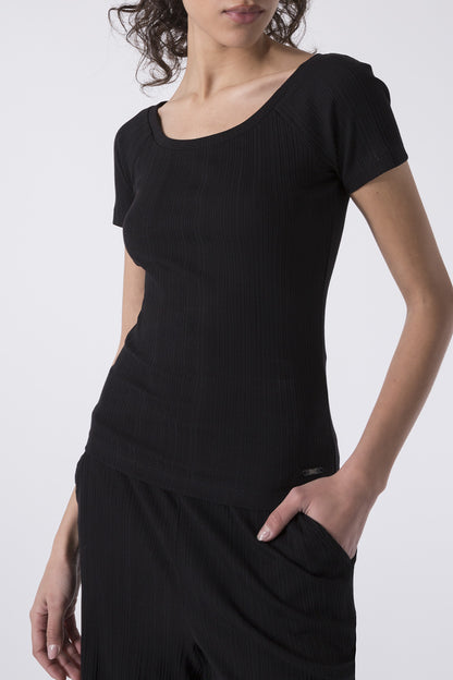 T-SHIRT SPORTY ELEGANCE IN COSTINA STRETCH