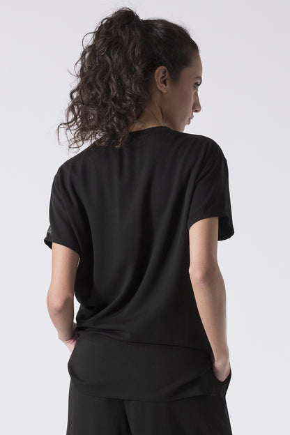 T-SHIRT SPORTY ELEGANCE IN VISCOSA
