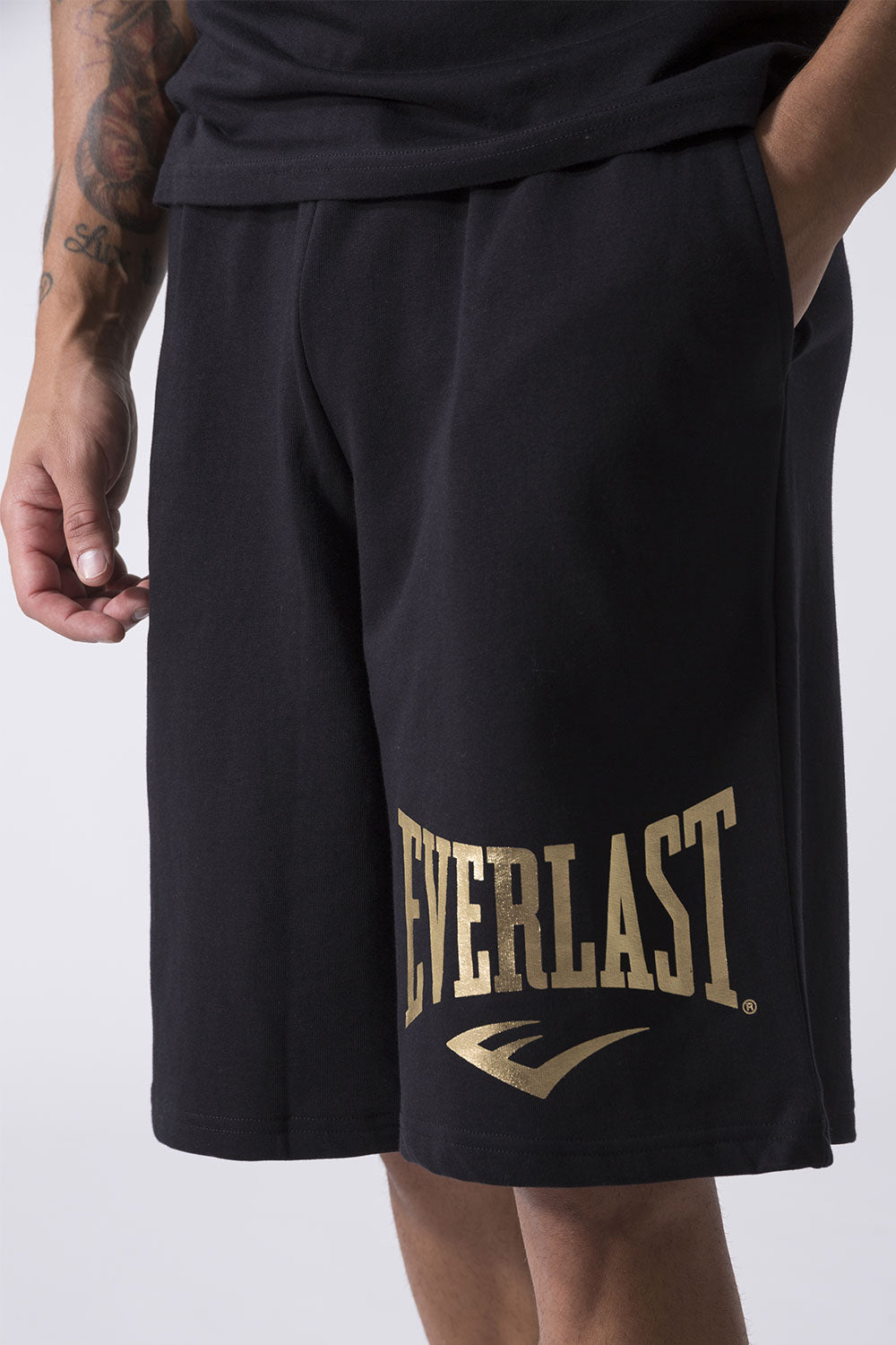 ICONIC SHORTS