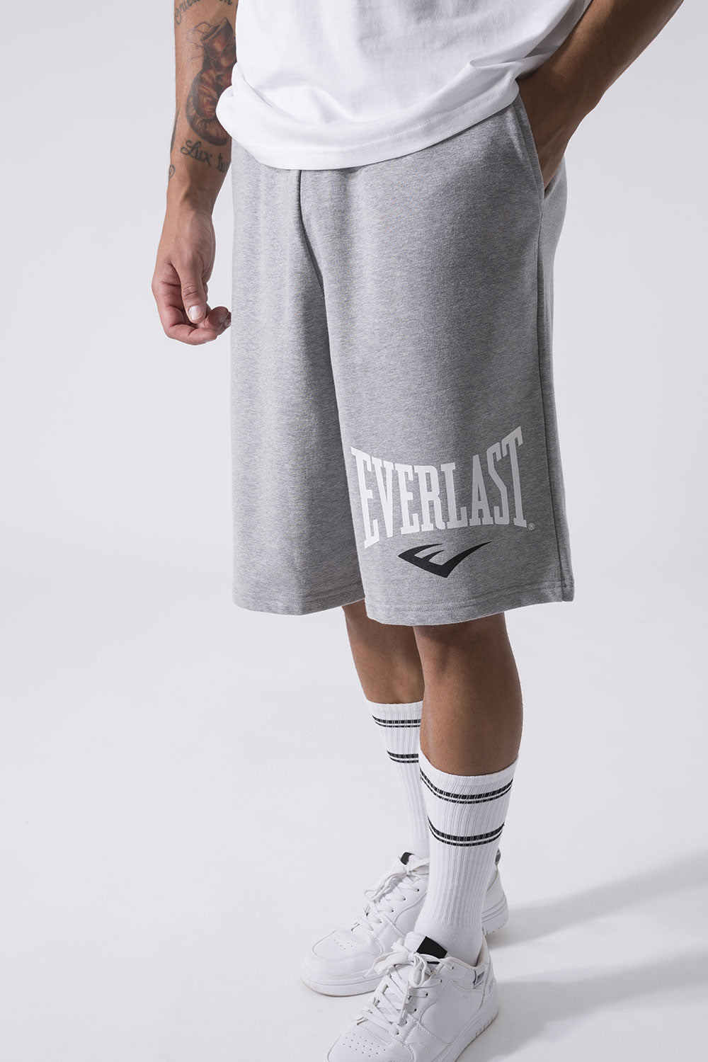 ICONIC SHORTS