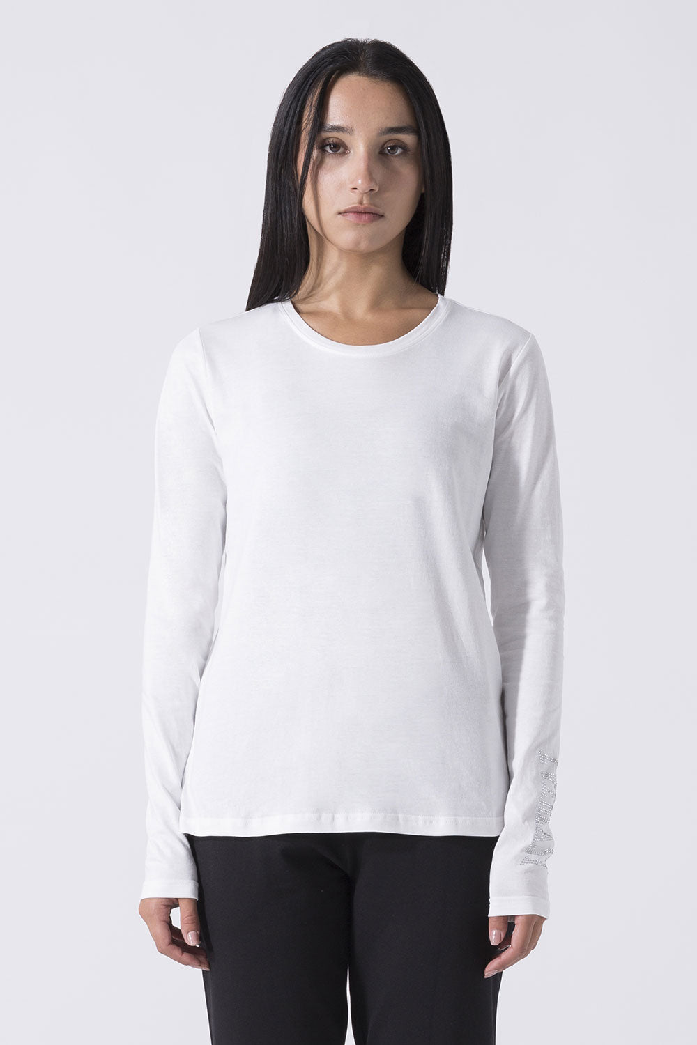 BASIC LONG-SLEEVED RHINESTONE TOP