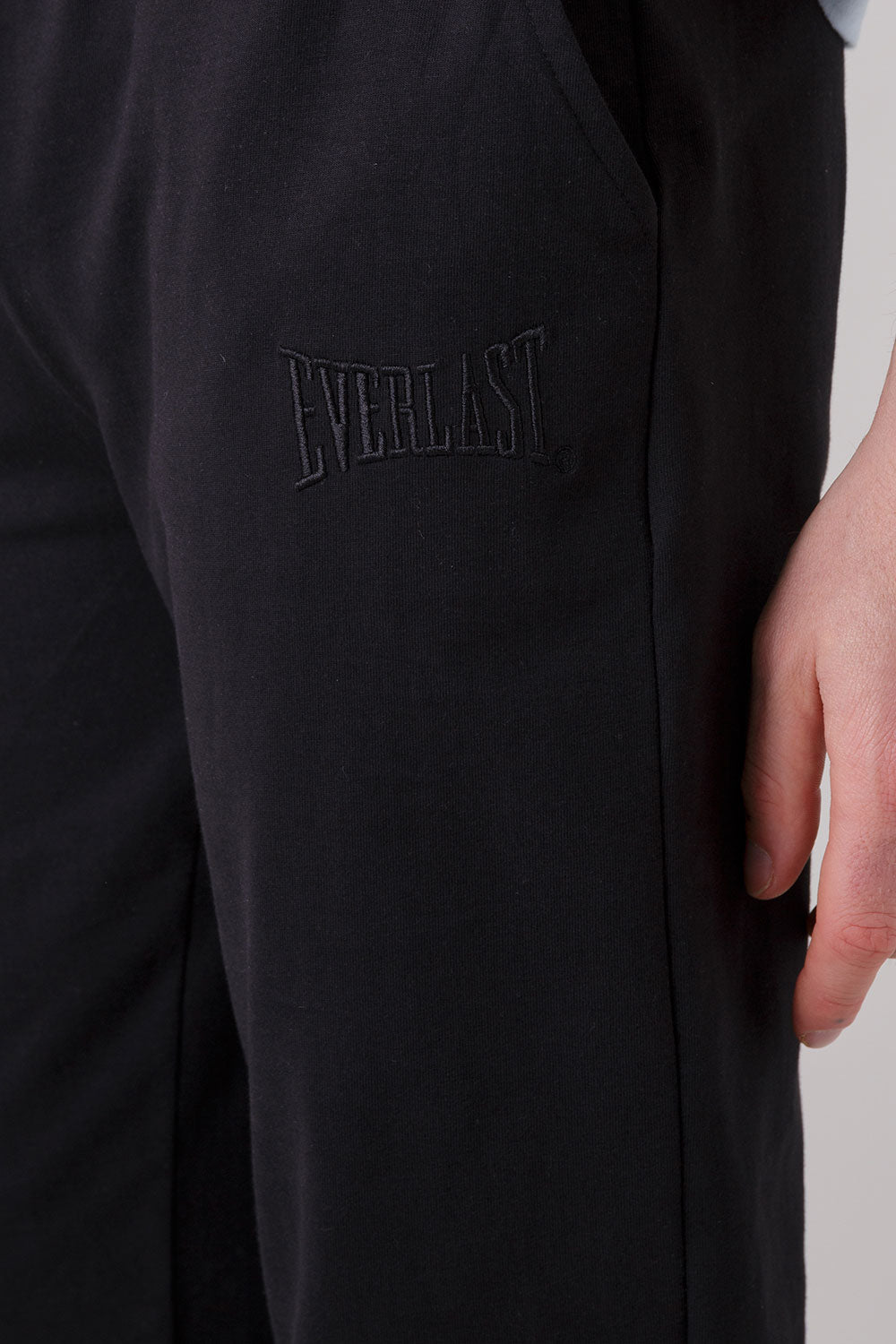 BASIC TROUSERS WITH STRAIGHT HEM