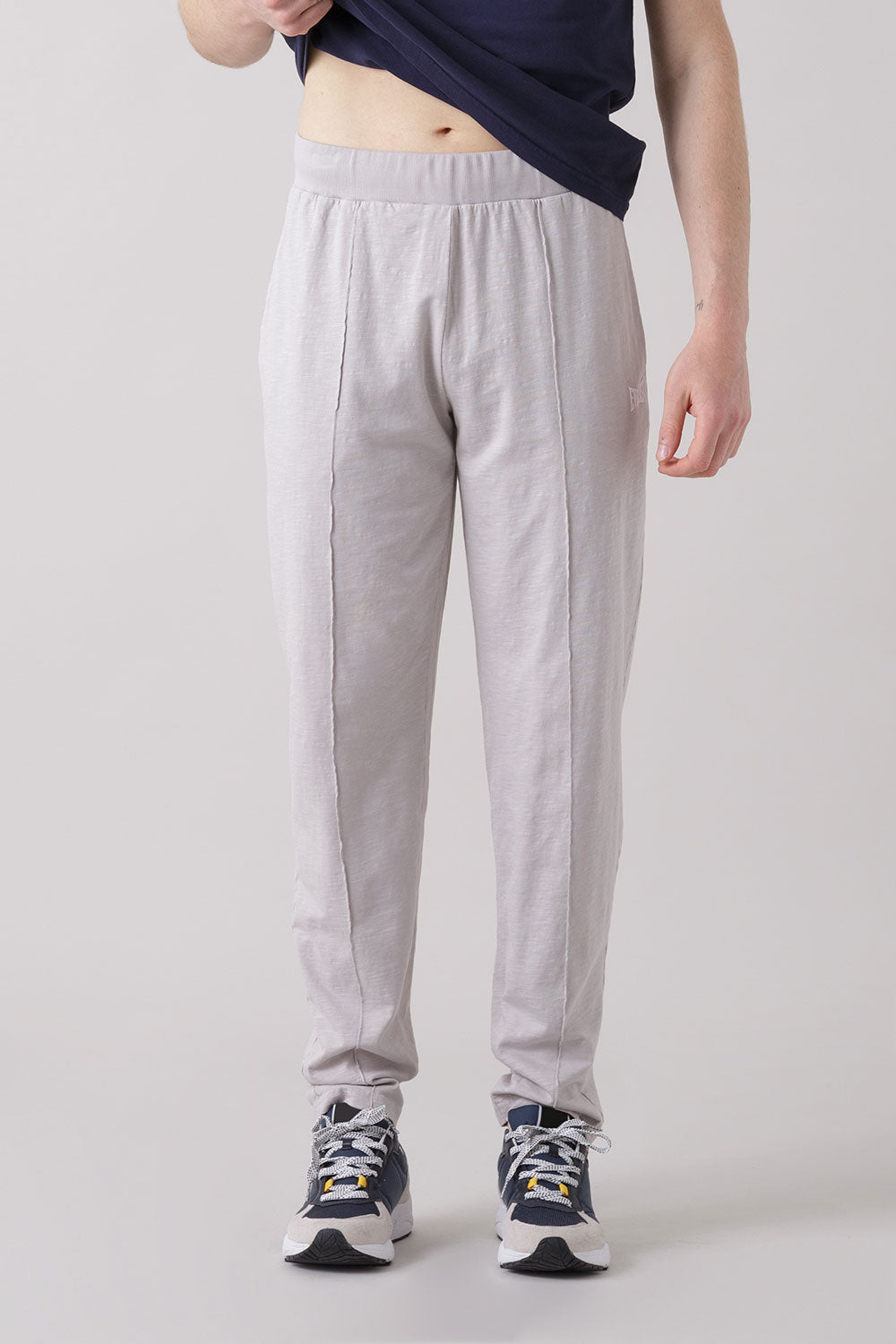 TREATMENT PANTALONE IN TESSUTO FIAMMATO