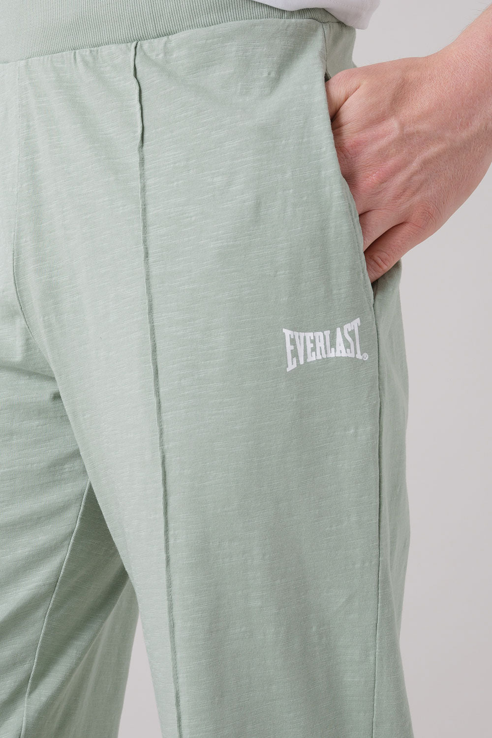 TREATMENT PANTALONE IN TESSUTO FIAMMATO