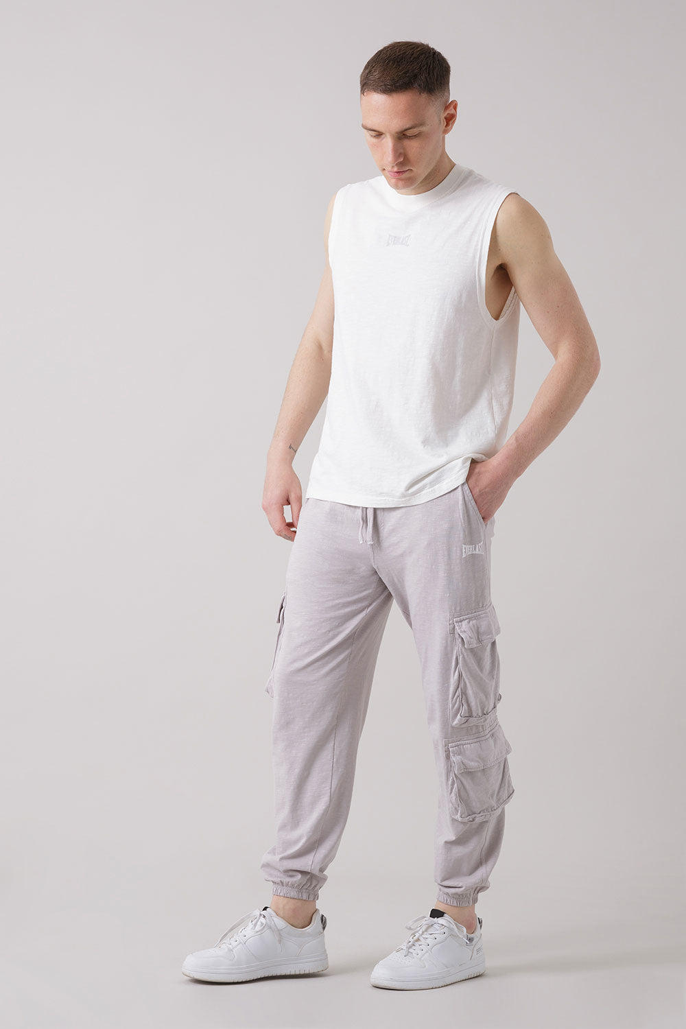 TREATMENT PANTALONE CARGO IN TESSUTO FIAMMATO