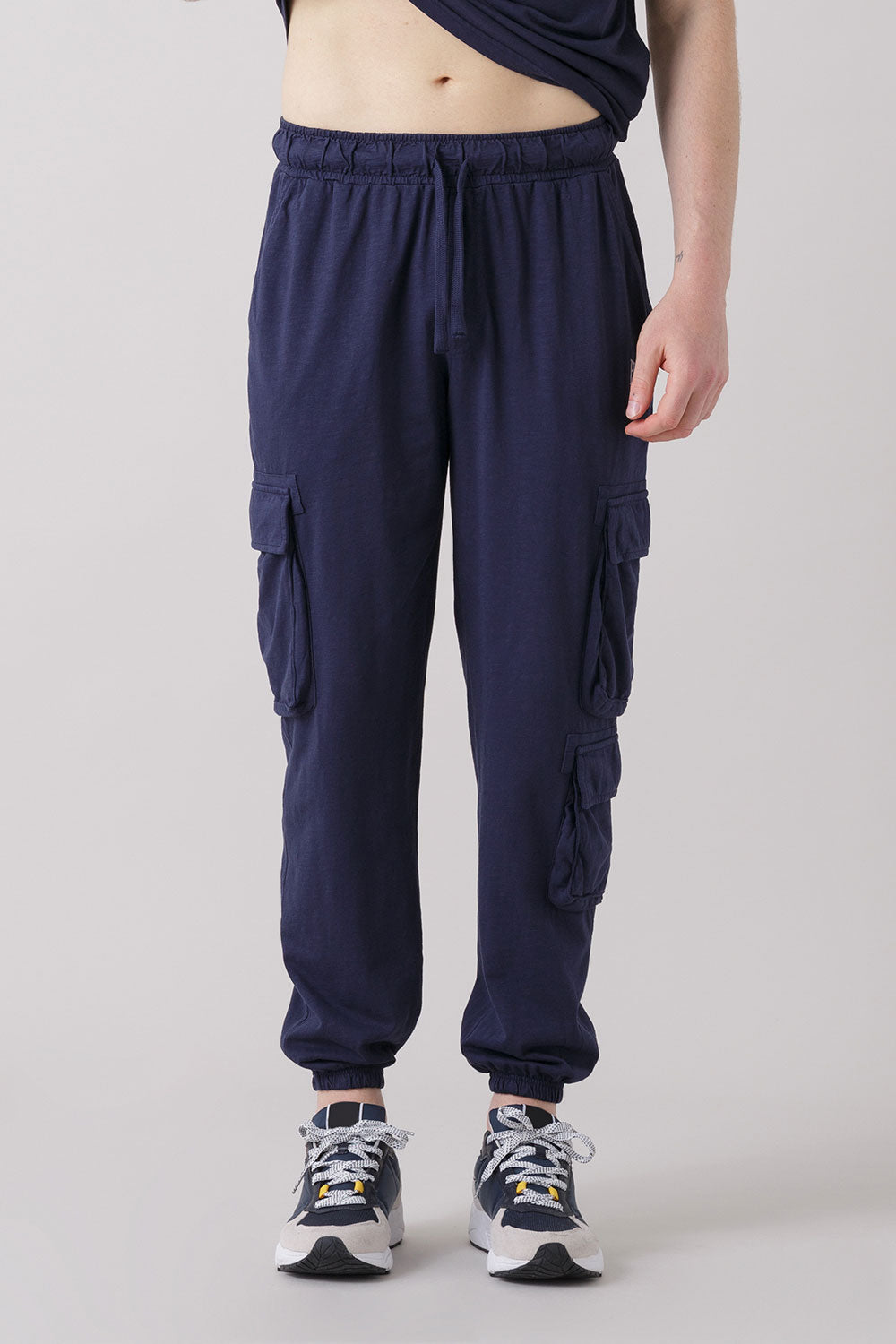 TREATMENT PANTALONE CARGO IN TESSUTO FIAMMATO