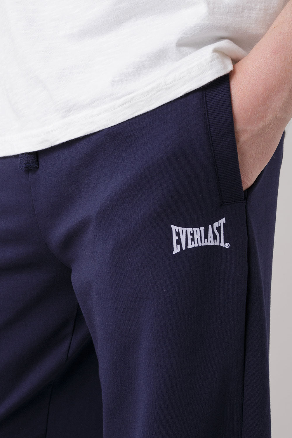 TREATMENT PANTALONE CON POLSINO AL FONDO