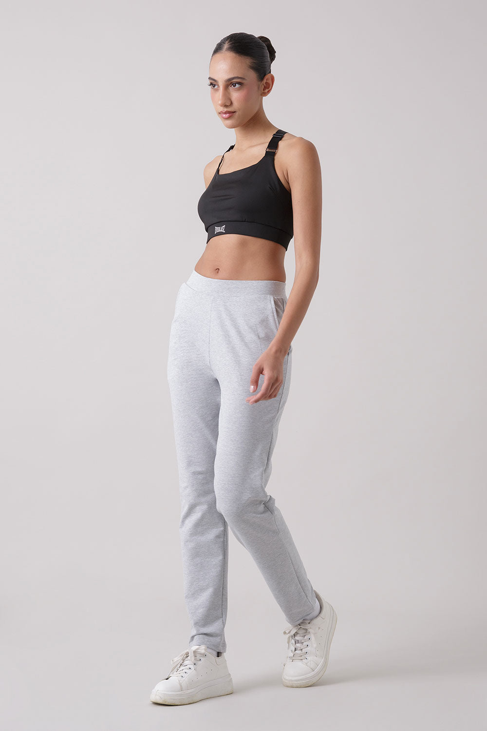 BASIC TROUSERS WITH STRAIGHT HEM