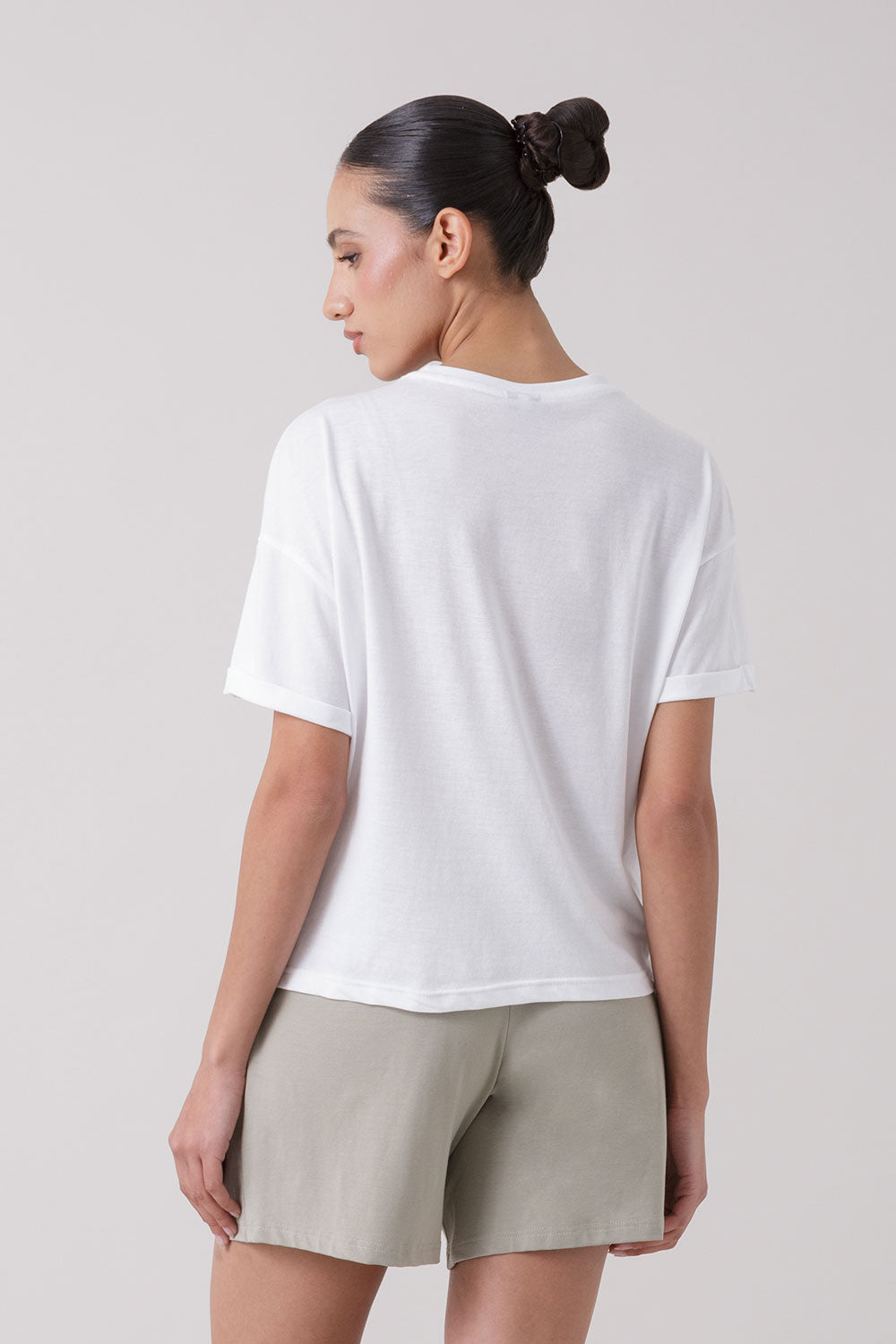 BASIC T-SHIRT WITH LOGO