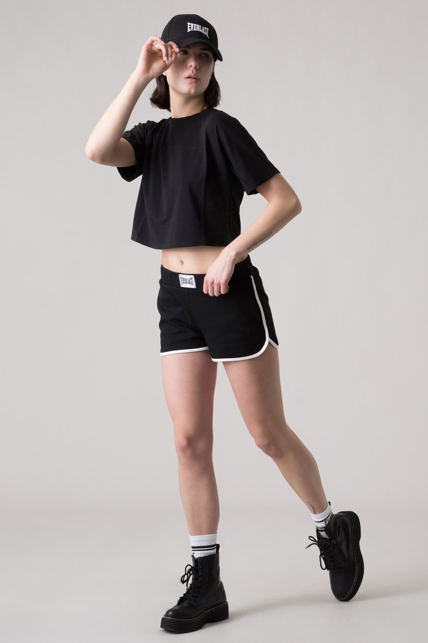 THE ICON SHORTS IN JERSEY STRETCH