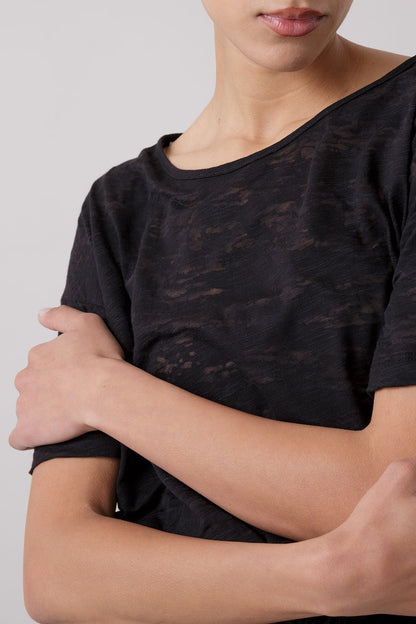 ACTIVE T-SHIRT IN DEVORE' OVER FIT