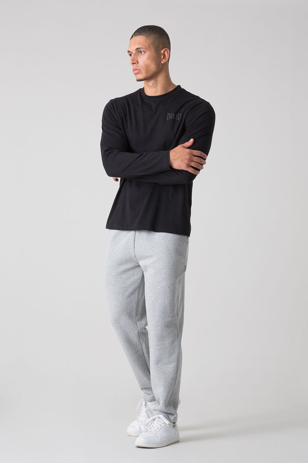 BASIC LONG-SLEEVE T-SHIRT
