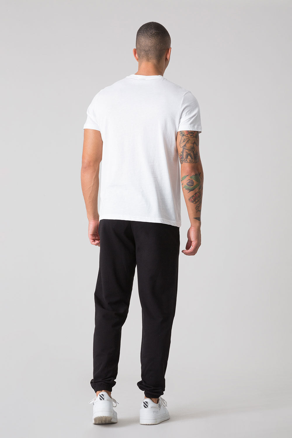 DARK ATTITUDE T-SHIRT CON LOGO