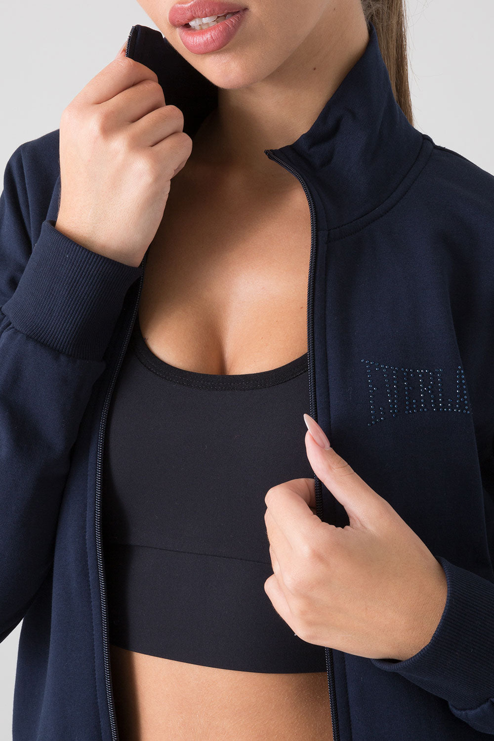 FULL ZIP SWEATSHIRT