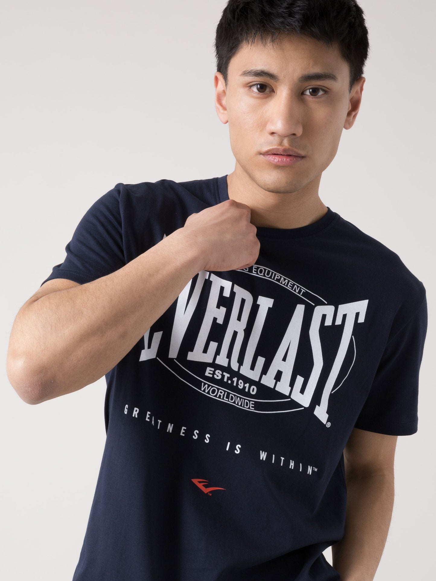 T-SHIRT UOMO EVERLAST SPORTSWEAR CON LOGO FRONTALE ICONICO IN JERSEY LEGGERO