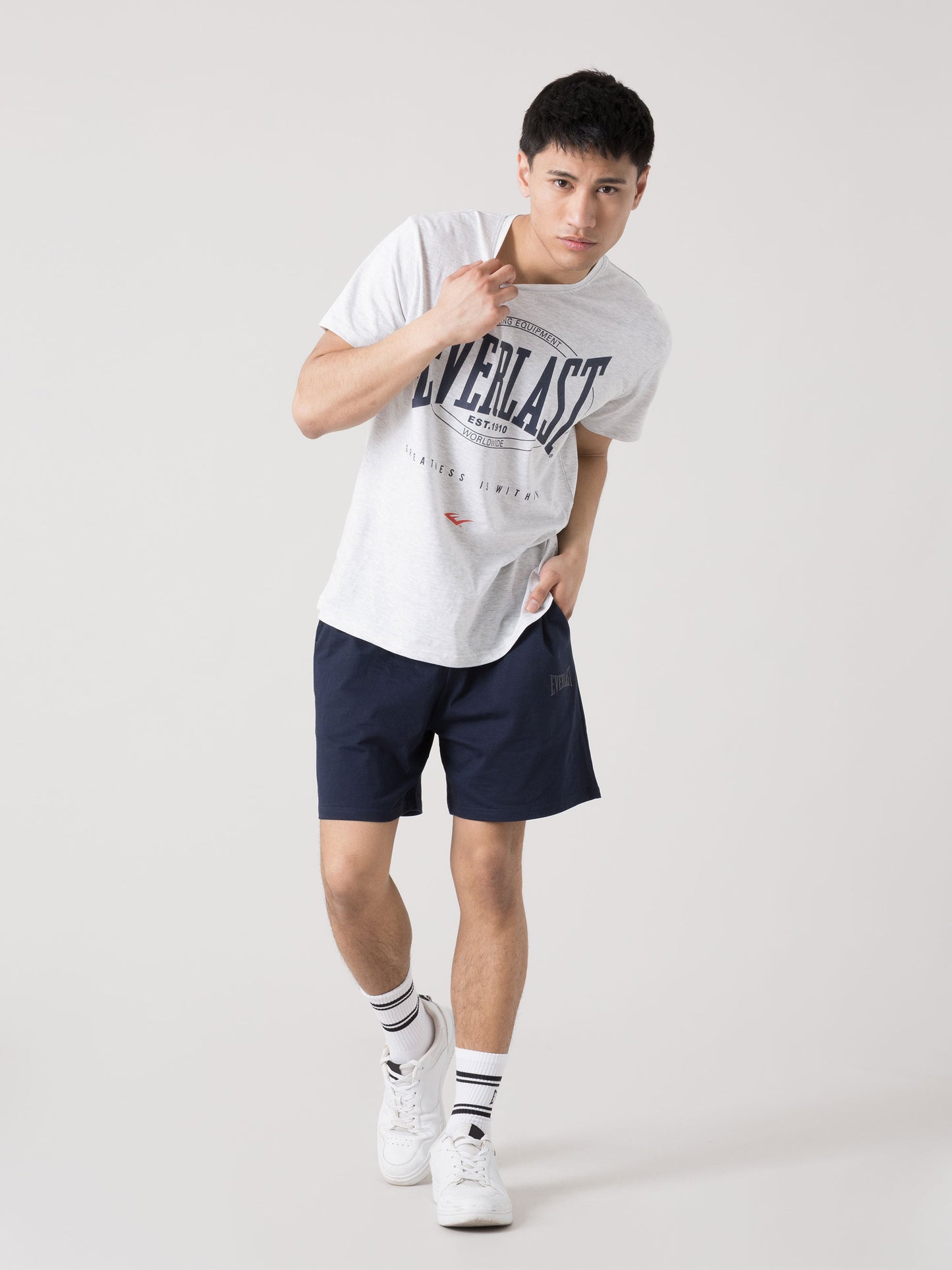T-SHIRT UOMO EVERLAST SPORTSWEAR CON LOGO FRONTALE ICONICO IN JERSEY LEGGERO