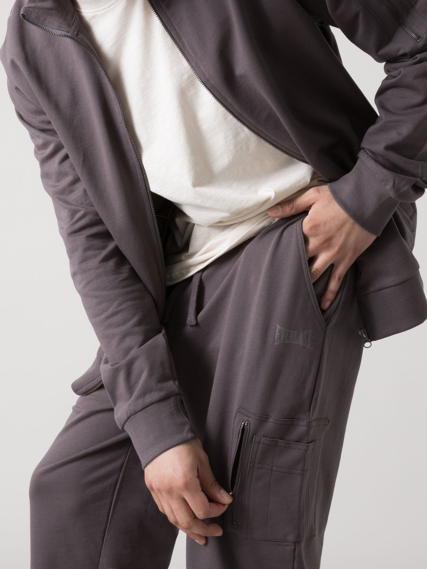 PANTALONI TUTA UOMO EVERLAST JOGGER CARGO CON TASCA LATERALE E COULISSE