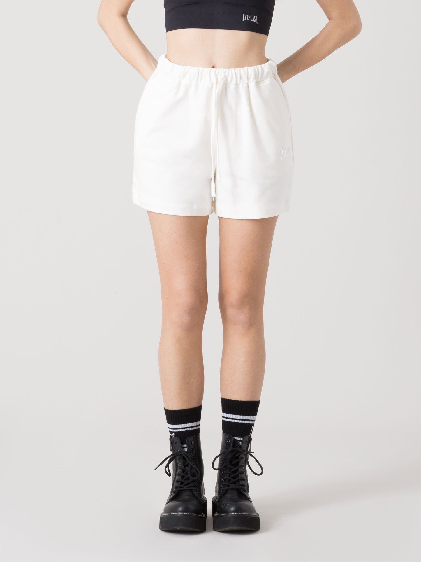 SHORTS DONNA EVERLAST IN LIGHT JERSEY CON COULISSE REGOLABILE E TASCHE