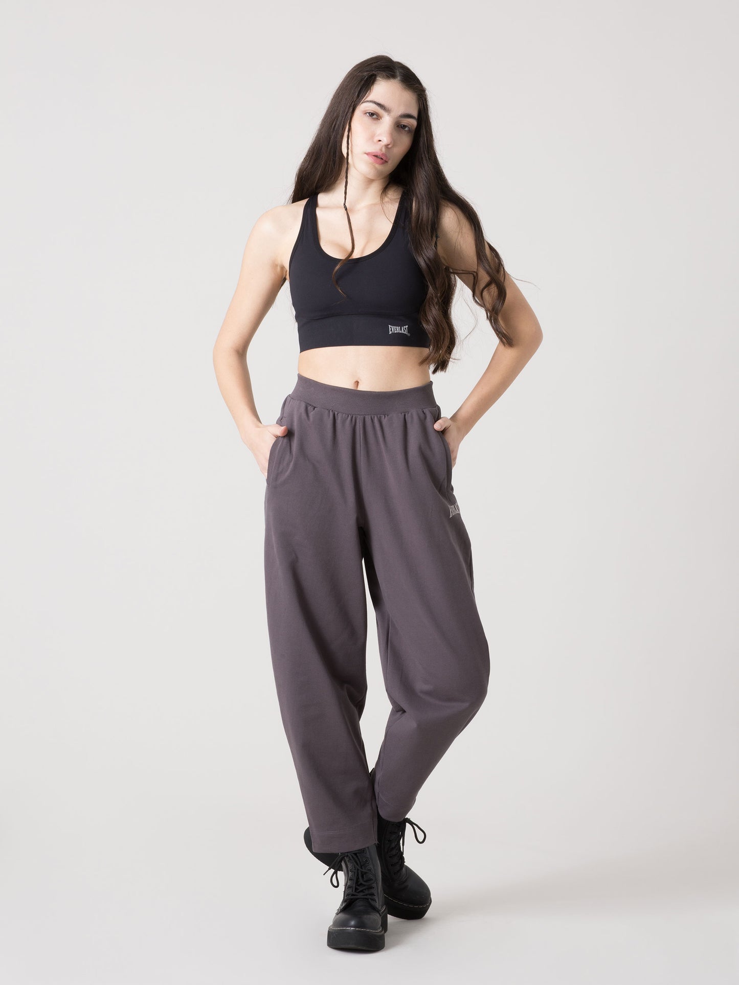 EVERLAST WOMEN'S BARREL SWEATPANTS UNBRUSHED WITH ELASTIC WAIST