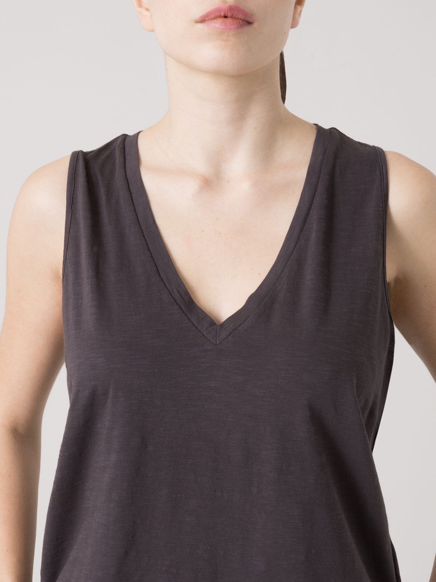 CANOTTA DONNA EVERLAST IN LIGHT SLUB JERSEY CON SCOLLO A V