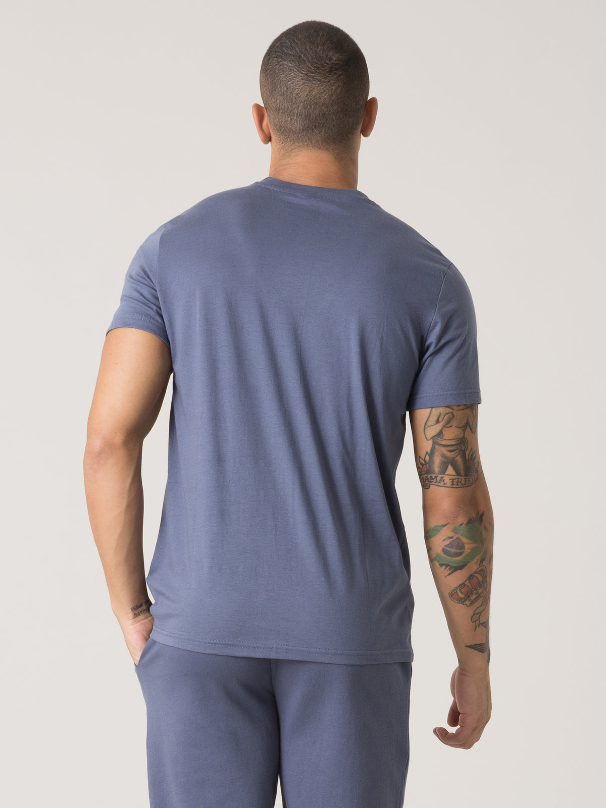 Item image: 41M190G34 Color: 4Q00