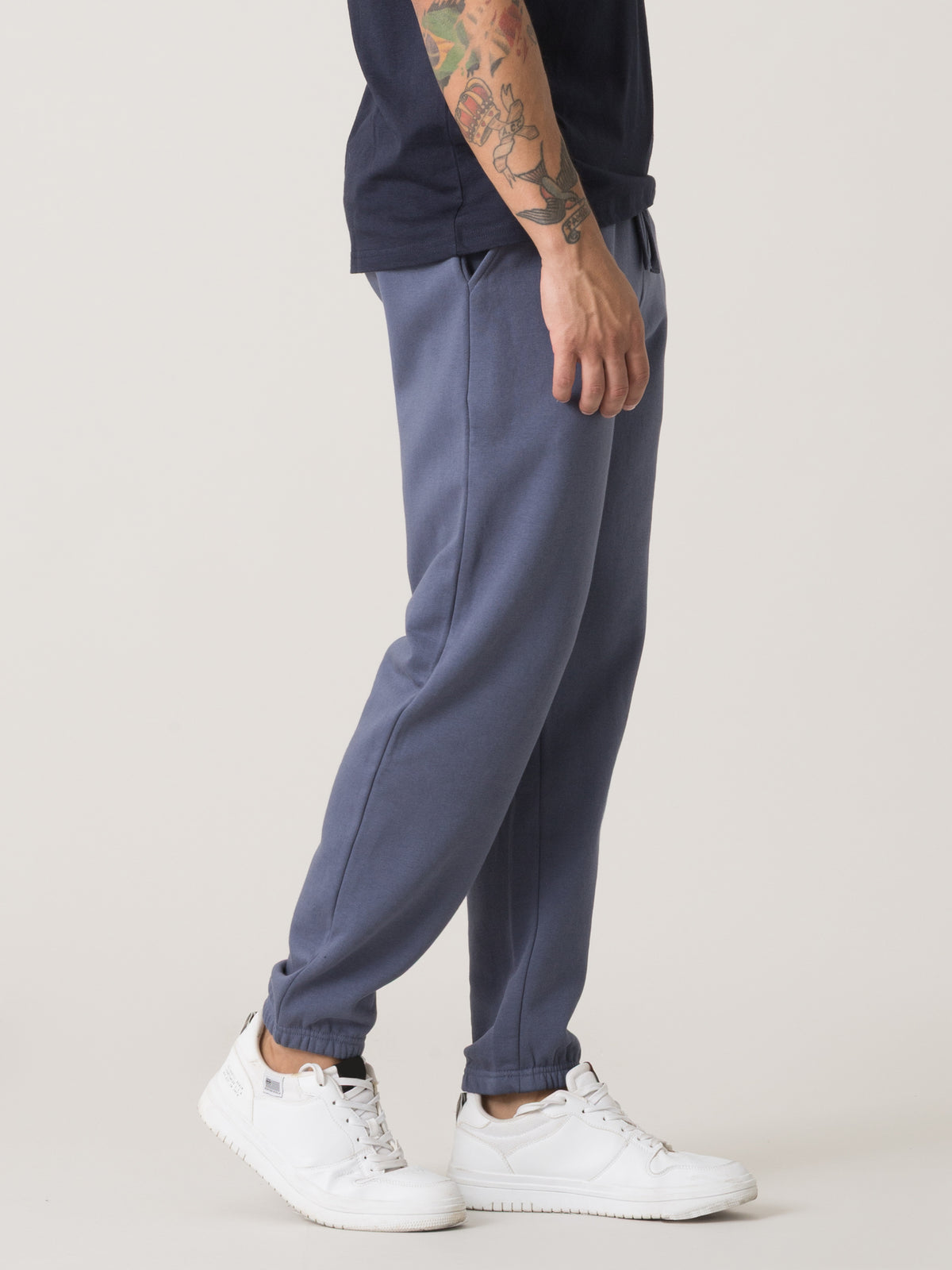 Item image: 41M192F50P Color: 4Q00