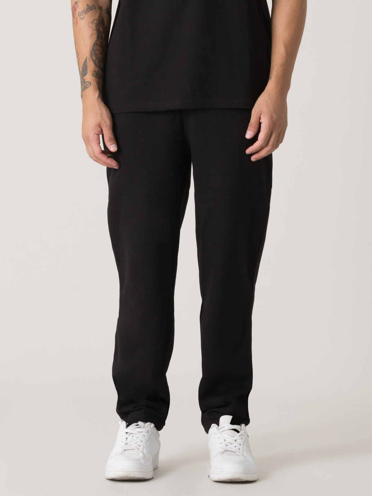 Item image: 41M212F89 Color: 2000