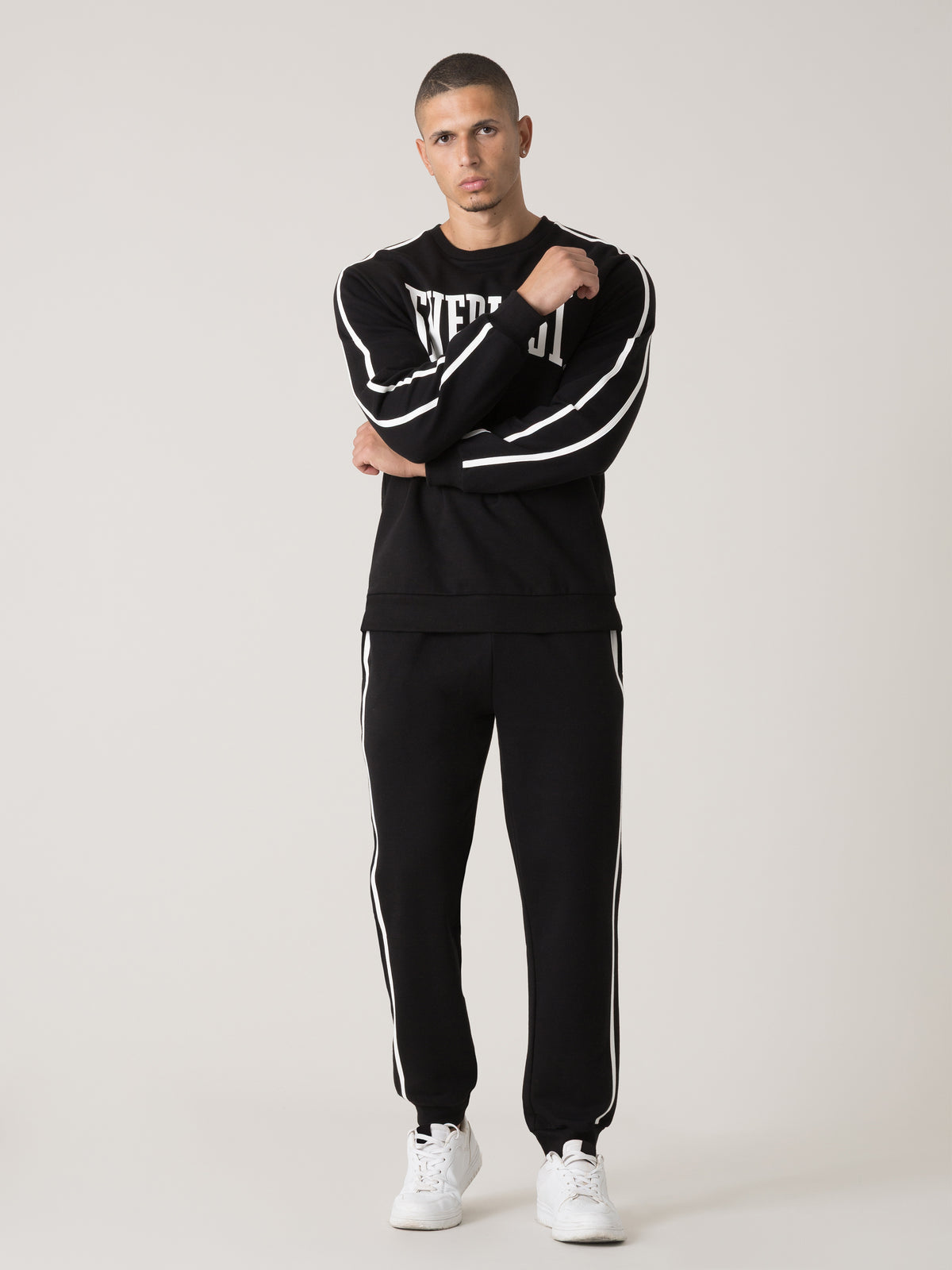 Item image: 41M213F89 Color: 2000