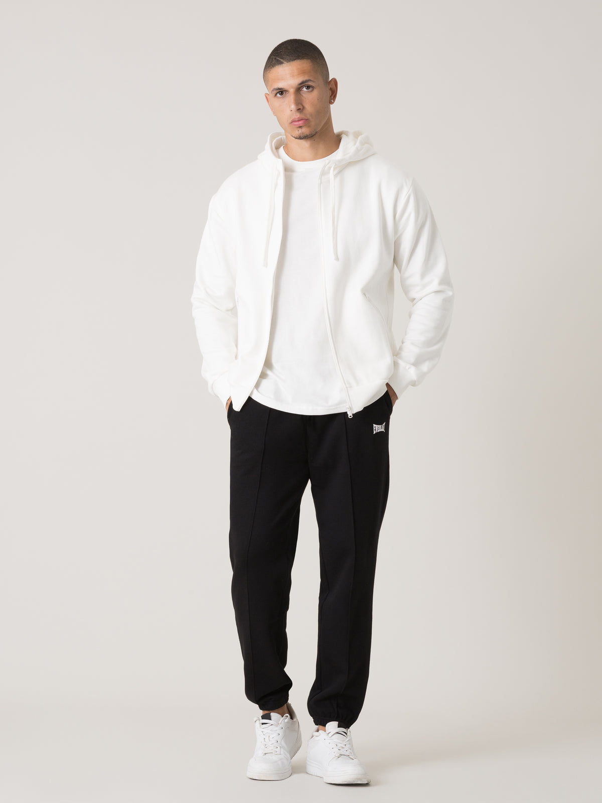 Item image: 41M221F89 Color: 1100