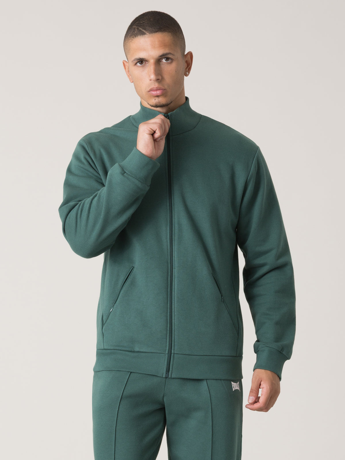 Item image: 41M224F89 Color: 9S00