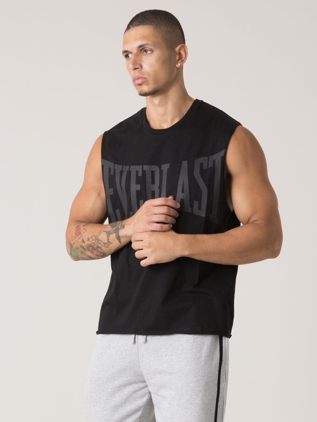 Item image: 41M252J29 Color: 2000