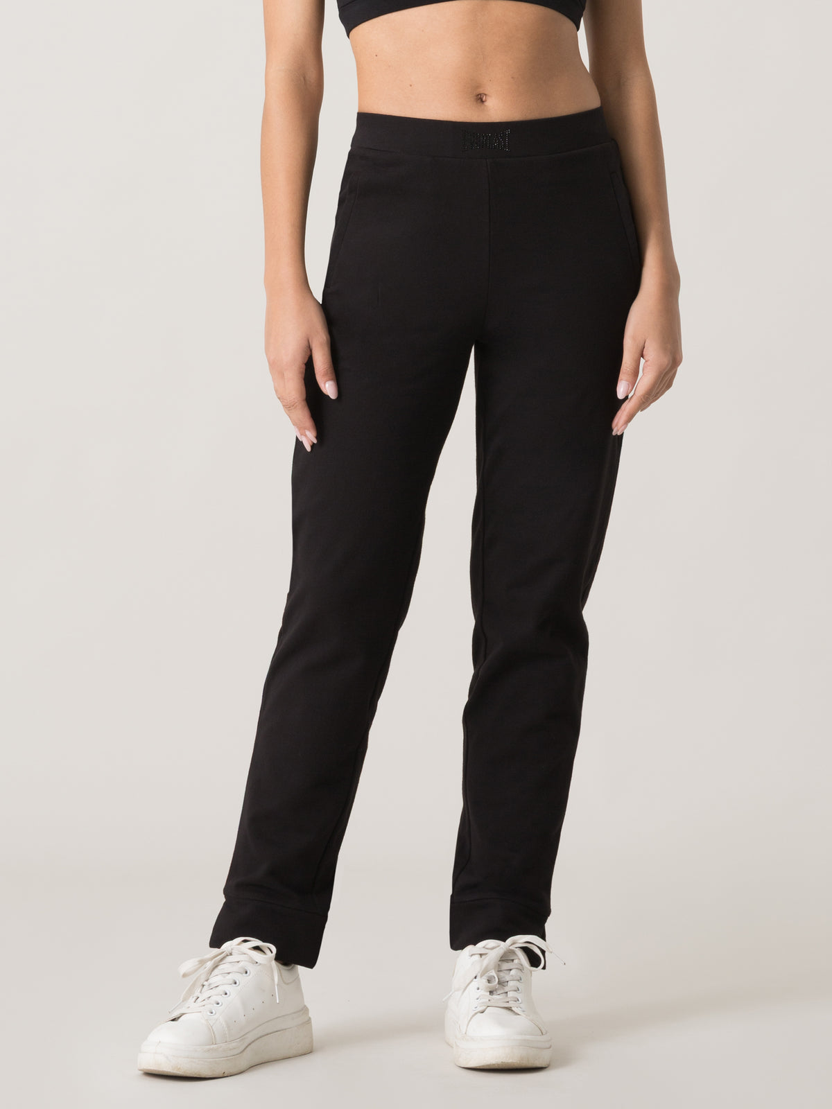 Item image: 41W503F28 Color: 2000