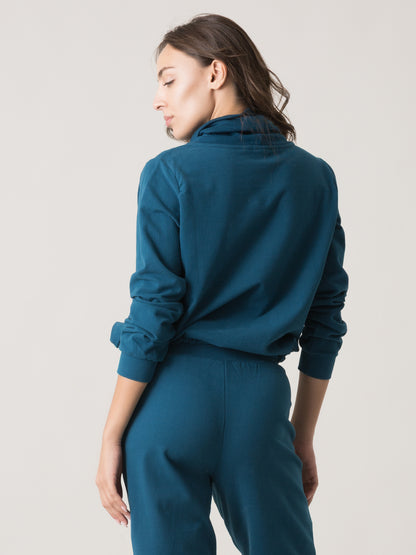 Item image: 41W504F28 Color: 9V00