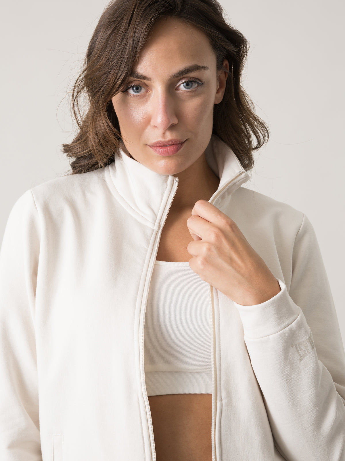 Item image: 41W545F15 Color: 1F00