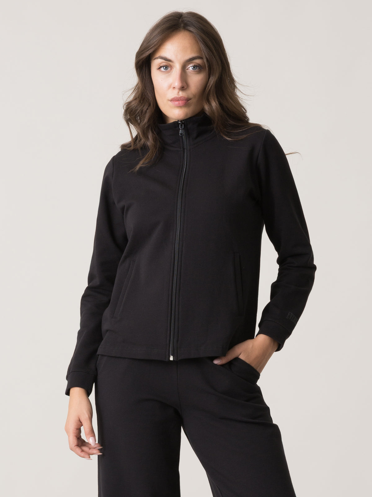 Item image: 41W545F15 Color: 2000