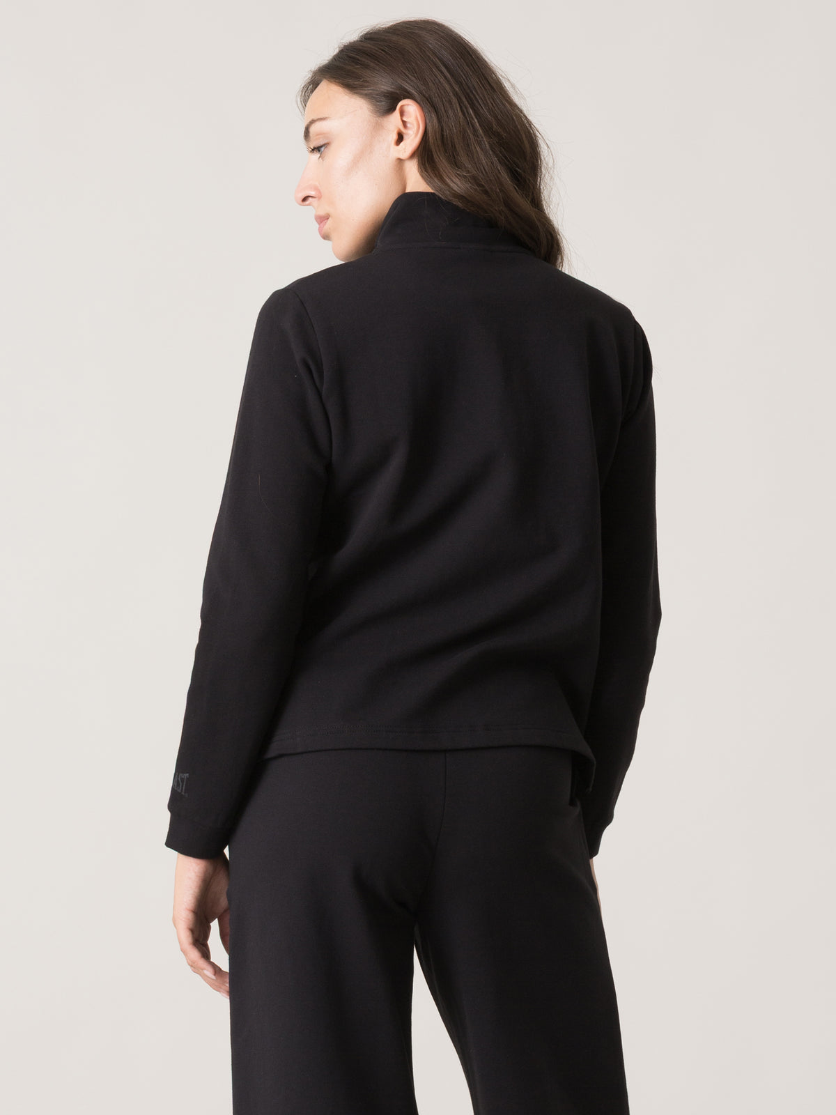 Item image: 41W545F15 Color: 2000