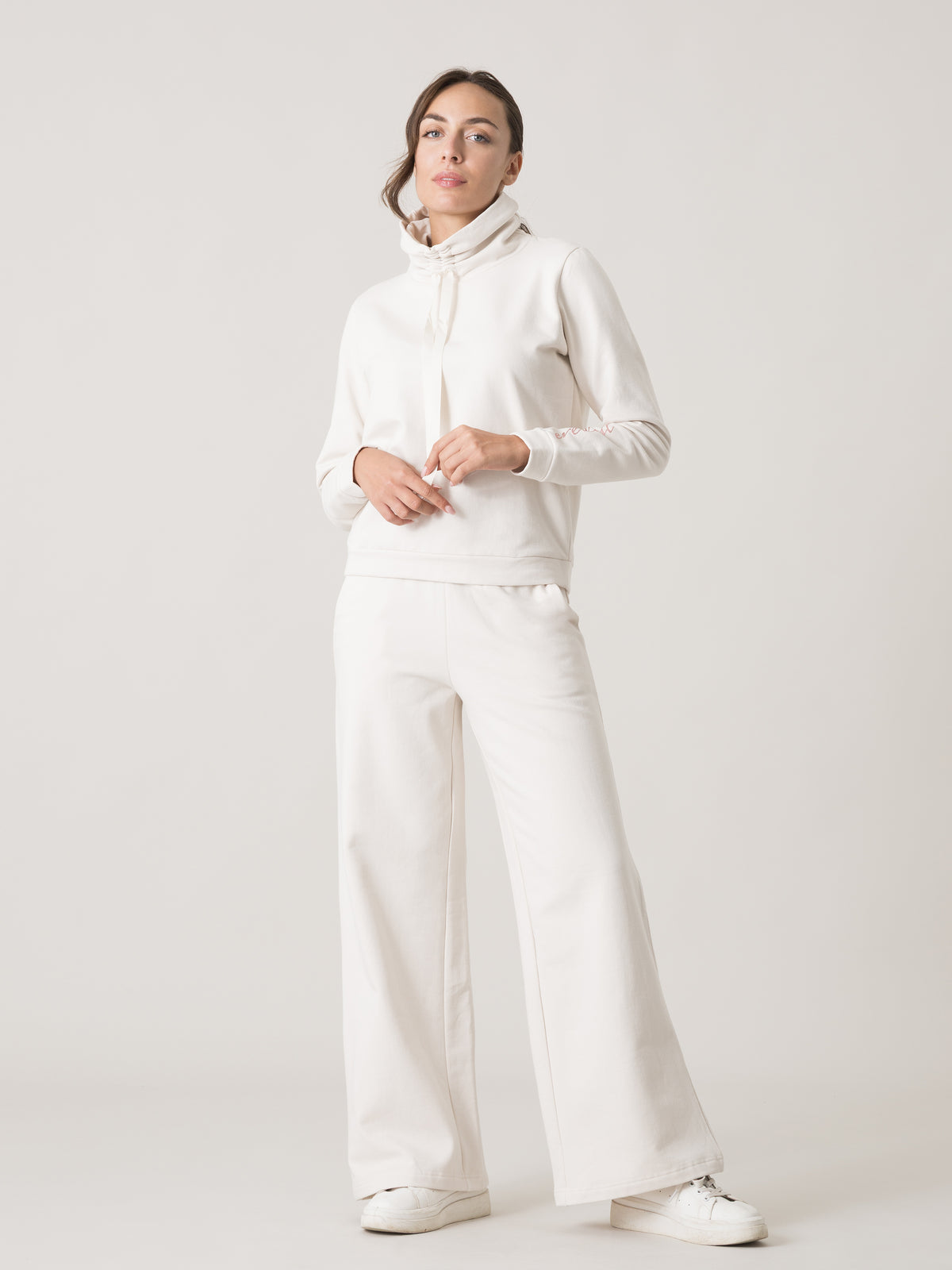 Item image: 41W547F15 Color: 1F00