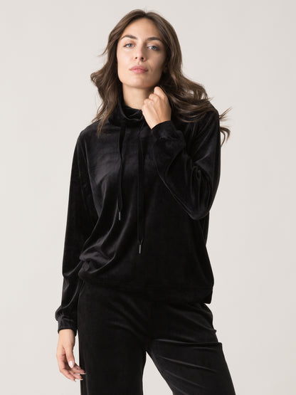 Item image: 41W565E82 Color: 2000