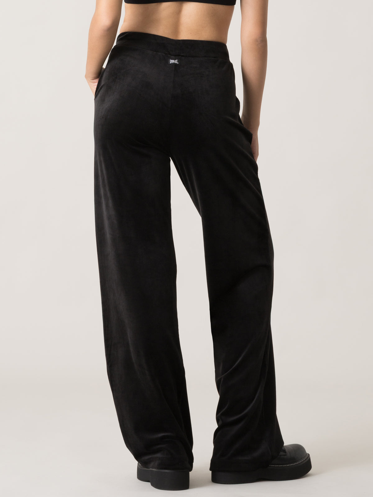 Item image: 41W567E82 Color: 2000