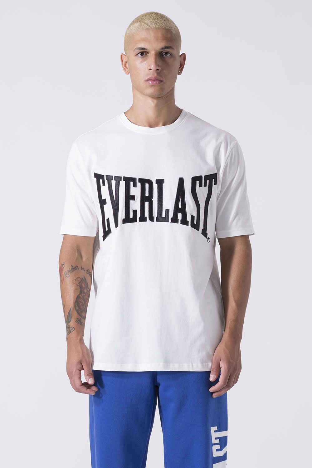 EXCLUSIVE T SHIRT CON LOGO